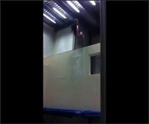 Cool Trampoline Wall Tricks Video